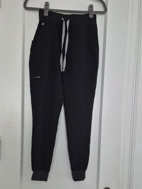 Figs Technical Collection Pants In Black